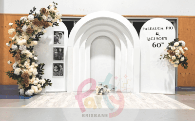 Mini’s Step Arch Backdrop