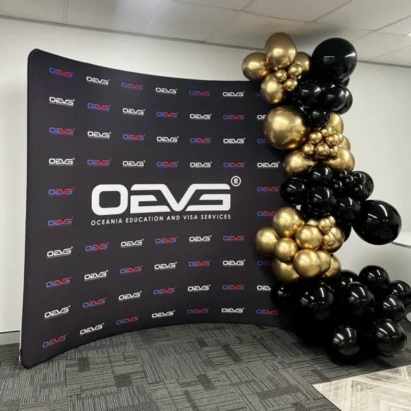 Single Balloon Garland Installation