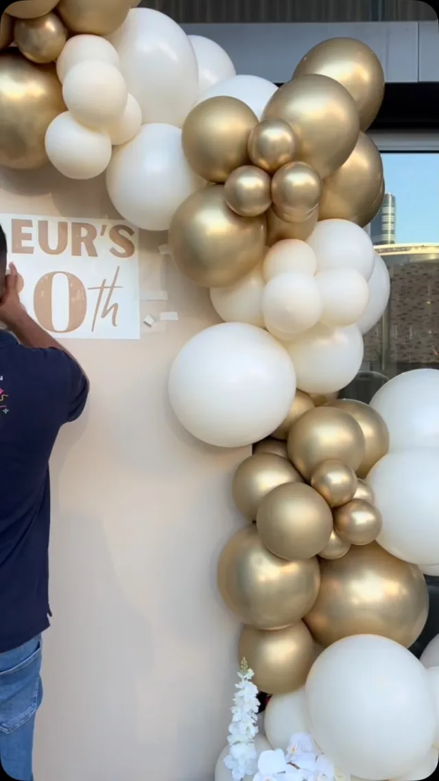Fleur’s 30th ✨ 

#thirtiesclub #30thbirthday #goldcoastpartyhire #brisbaneeventhire #adultbirthday #30thballoons #goldendecor