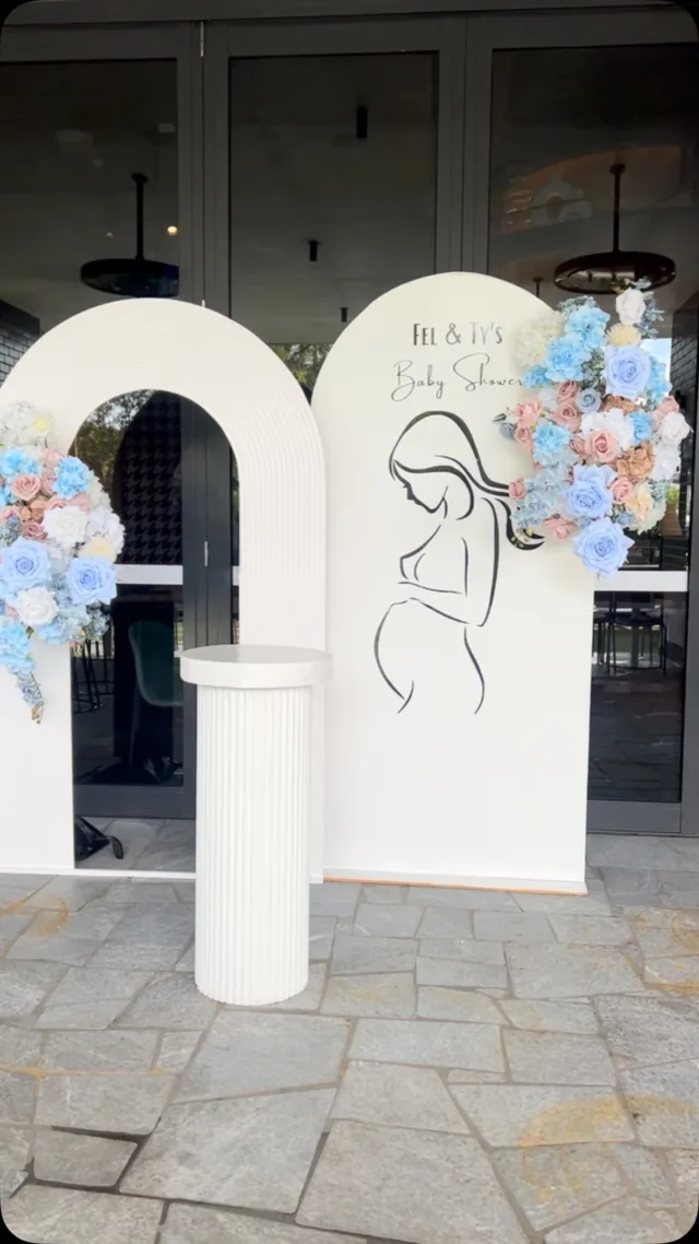 Double arch backdrop featuring a beautiful blend of pink and blues for a special baby shower 🩷🩵

#babyshowerinspo #babyshowerdecor #brisbaneflorist #goldcoastflowers #fauxflowers #partyprophire